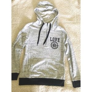 Women’s Quarter Zip Hoodie